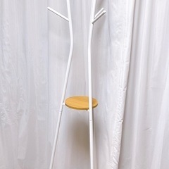 ポールハンガー　洋服掛け　台付き　スチール　木製　ホワイトの画像