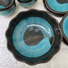 赤津焼　カップ＆ソーサー　サラダボウル　おまとめ　中古品の画像