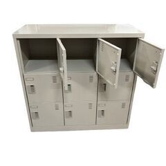 生興 SLCシューズボックス SLC-M9-K2 3列3段9人用 錠なし 窓無タイプ SLC-M9-K2 3列3段・9人用シューズロッカー（錠無し） 幅900×奥行380×高