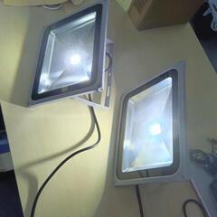 LED照明　ワークライト 2個セットの画像