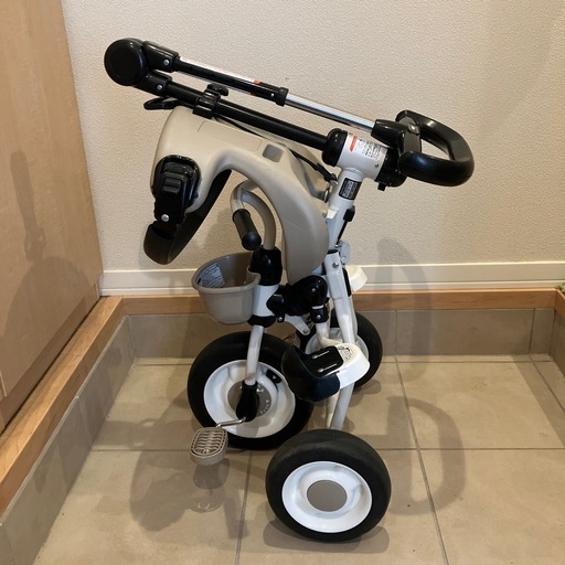 折りたたみ三輪車　おさんぽコンポ　ベージュ