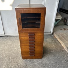 とっても取っ手が可愛い棚
