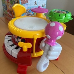 タカラトミー トゥーンタウン リズム遊びいっぱいマジカルバンド の画像