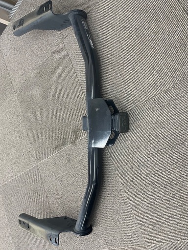 ヒッチメンバー