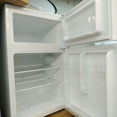 3か月間保証☆配達有り！10000円(税抜）90L 2ドア 冷蔵庫 エスキュービズ 台数有り