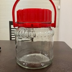 果実酒瓶　2リットル