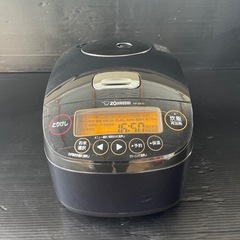 【動作品】 象印 圧力IH炊飯ジャー (5.5合炊き) ブラック ZOJIRUSHI 極め炊き 【NP-BK10】2020年製