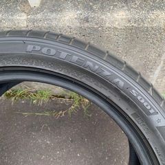 255/40R18 ブリヂストンPOTENZA S001 2011年製　２本　ミゾ3mmの画像