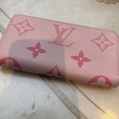 LOUIS VUITTON 長財布　ジッピーウォレットの画像