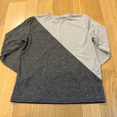 Ｎ　【美品】男の子　長袖   10Y の画像