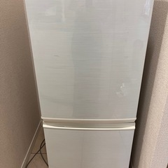 一人暮らし　冷蔵庫　シャープ137L SJ-14X-Wの画像