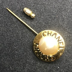 激レア 正規品  ヴィンテージ シャネル ロゴ パール サークルピンブローチ ゴールドの画像