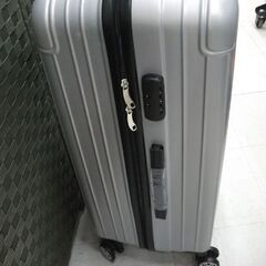 新品 超軽量キャリーケース Lサイズ 95L CB-3674 ハードケース キャリーケース シルバー スーツケース 旅行かばん キャスター付き RFトレード 苫小牧西店の画像