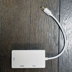 MacBook air 13-inch  Mid 2012 電源アダプタ難あり おまけ付きの画像