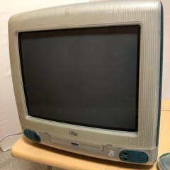 古いアップルのパソコン iMac