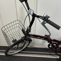 自転車 折りたたみ自転車の画像