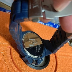 アルマーニエクスチェンジ腕時計の画像
