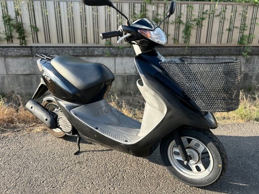 ⭐️ディオ低燃費4ストモデル⭐️バッテリー・タイヤ・グリップなど新品など交換済みで快調です⭐️50cc原付スクーター⭐️