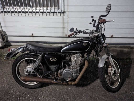 SR400 カスタム　ヤマハ