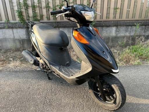 ⭐️アドレスV125低燃費FIモデル⭐️バッテリー・プラグ・グリップなど新品交換済⭐️125cc原付二種スクーター⭐️