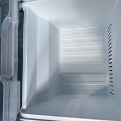 三菱冷凍冷蔵庫　146L静音設計LED照明　自動霜取り機能付きの画像