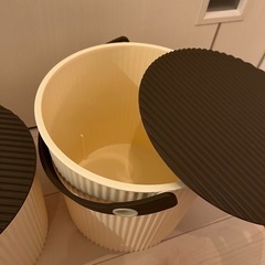 【新品】バケツ　収納　オムニウッティ　の画像
