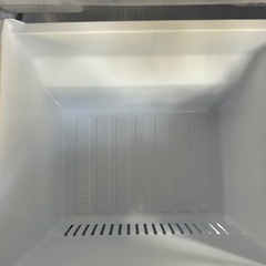 一人暮らしに！人気の三菱！ラウンドカットがオシャレ♪ 2ドア冷凍冷蔵庫146Lの画像