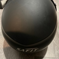 ヘルメット
の画像