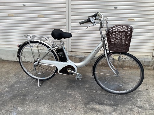 467 パナソニック新機種電動アシスト自転車vivi 26インチシルバー