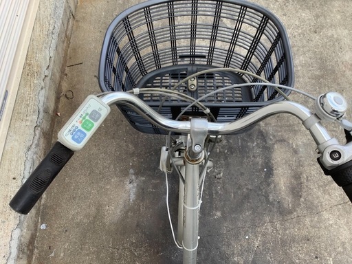 468  サンヨー電動アシスト自転車eneloopbike 26インチシルバーボディー