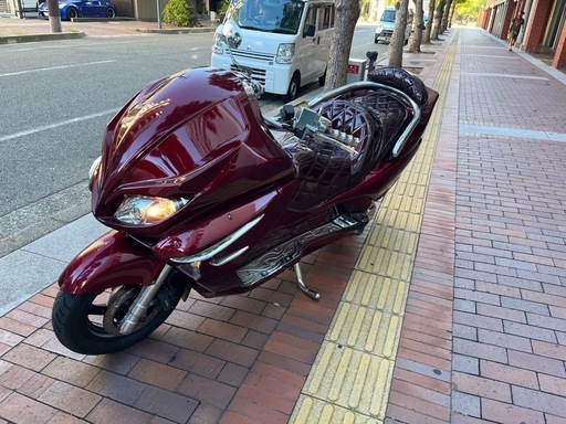 HONDA フォルツァ】mf08  ワインレッド　カスタム　美車