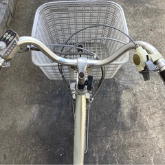 478  ブリヂストン電動アシスト自転車アシスタ   26インチシルバーアルミボディーの画像