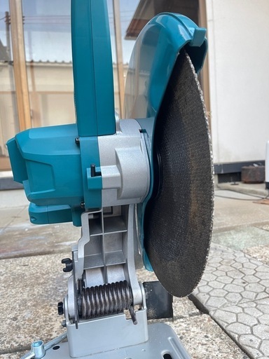 岩手発　中古美品 makita マキタ　充電式切断機 355ｍｍ　LW141D　本体のみ　