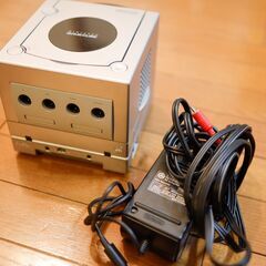 GAME CUBE本体のみ差し上げます