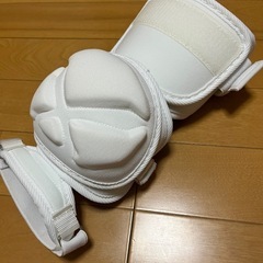野球　エスエスケイ 左右兼用　エルボーガード