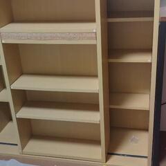 スライド式本棚の画像