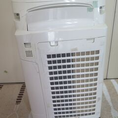 加湿器空気清浄機　シャープ　プラズマクラスター25000　KI -BX50 -Wの画像