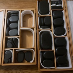 【成立】🔥無料譲渡🔥ホットストーン用石  2箱持って帰れる方のみ