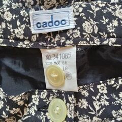 cadoc 黒白花柄キュロットスカート ひざ丈 Mサイズの画像