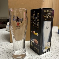ビールサーバー，ビールコップの画像