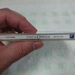 ♠　Genuine Stacie Orrico (オリコ ステイシー) 　まだ14歳という若さでリリースしたStacie Orricoのデビュー・アルバム。全米チャートを席捲し、50万枚以上の大ヒットを記録。抜群のメロディ・センスとヴォーカリゼーションなど当時から今のスタイルを確立。の画像