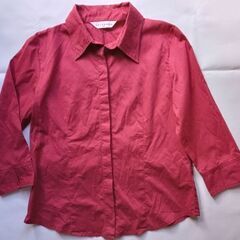 SPLENDED エンジ色の七分袖ブラウス 9号