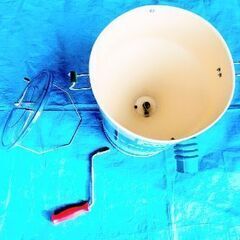 🍓 手回し送風散粉器 [肥料散布機 ]  散粒機 の画像