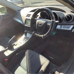 取引中アクセラスポーツ　車検R7/2の画像