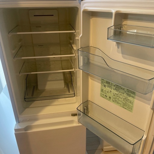 日立　冷蔵庫　一人暮らし　154L 冷蔵庫ボード付き