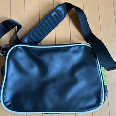 NIKEショルダーバッグ(西野まで
)の画像