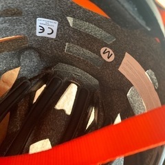 新品の自転車用のヘルメット　再度値下げしましたの画像