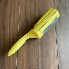 【差し上げます】】繰り返し使えるコロコロ(エチケットブラシ)