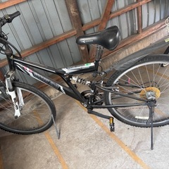 引き渡し予定者決まりました。
自転車クロスバイク　ジャンク品