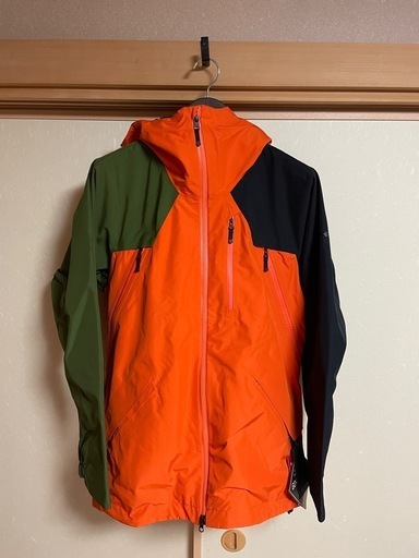 新品未使用 スノーボードウェア